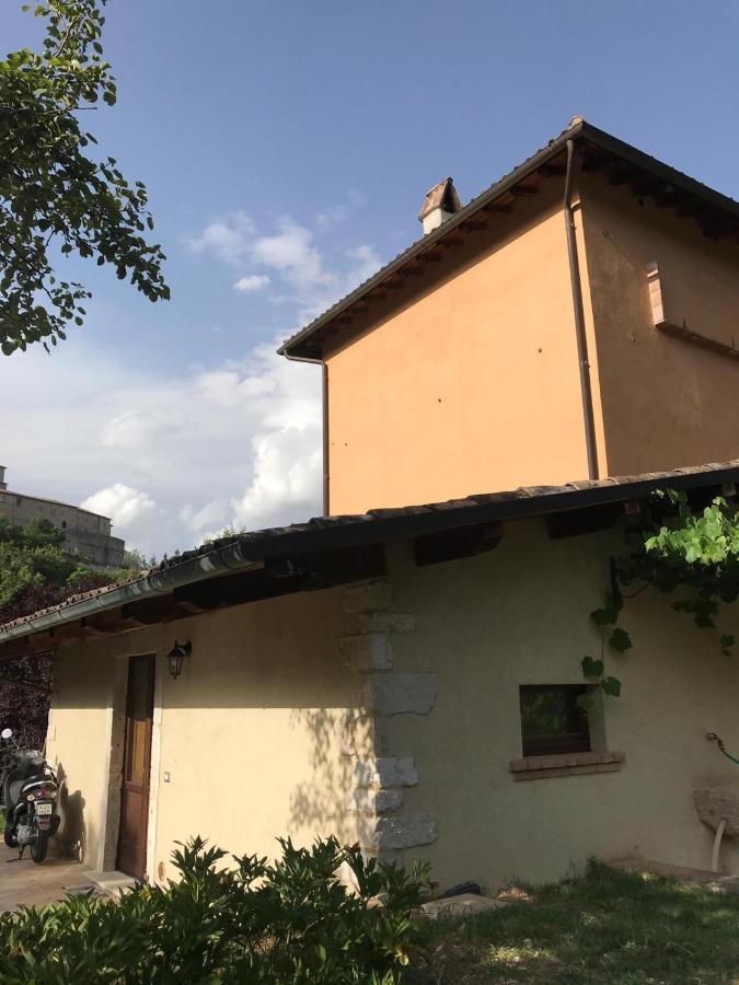 Bed and Breakfast La Colombaia Cascia Exterior foto