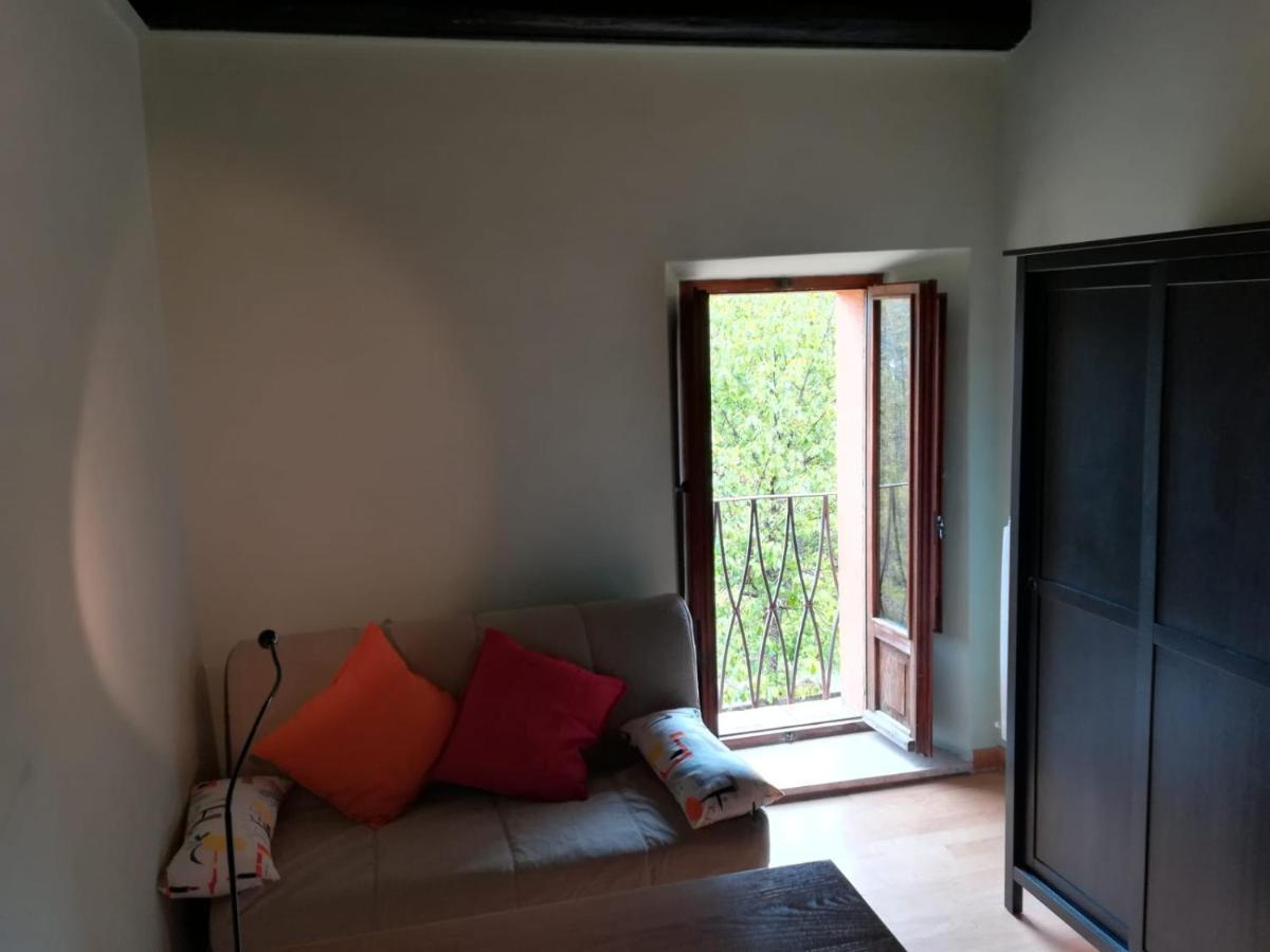 Bed and Breakfast La Colombaia Cascia Exterior foto